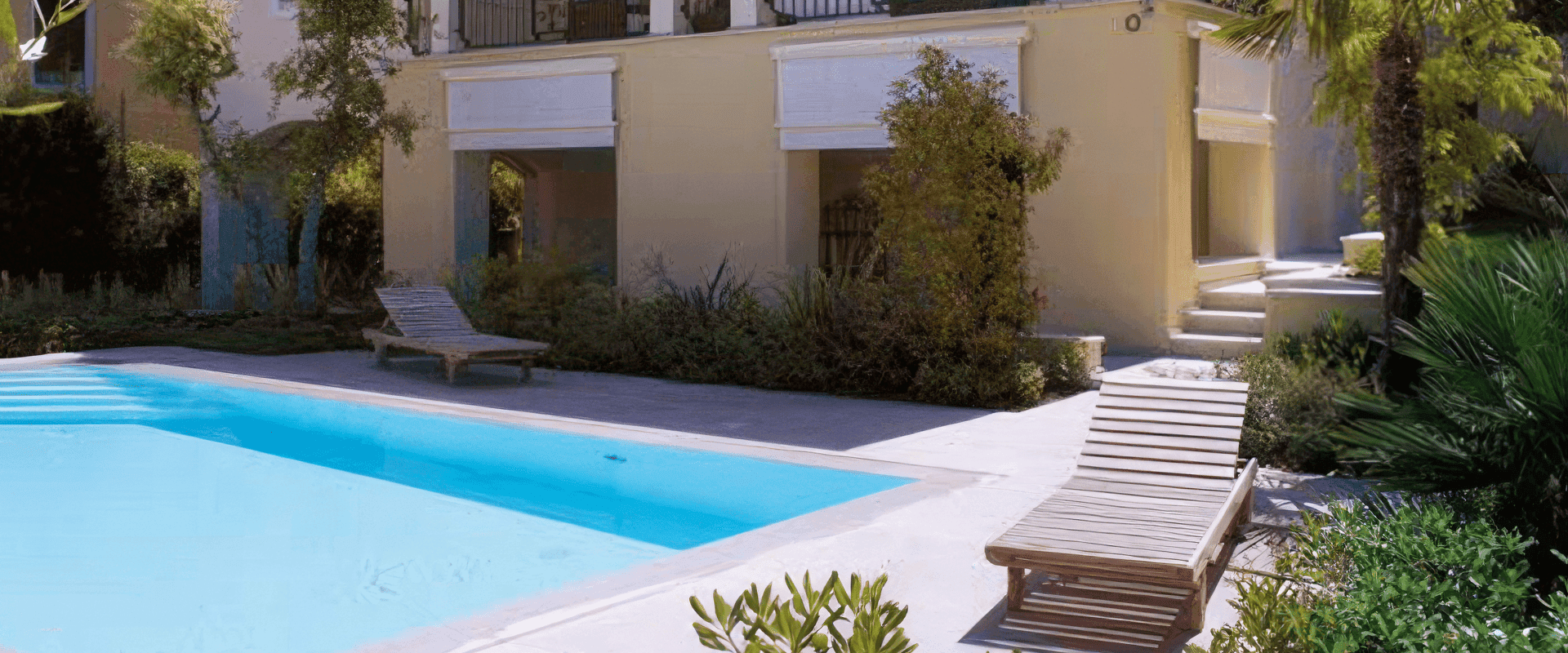 Villa Brescia — salone con luce naturale